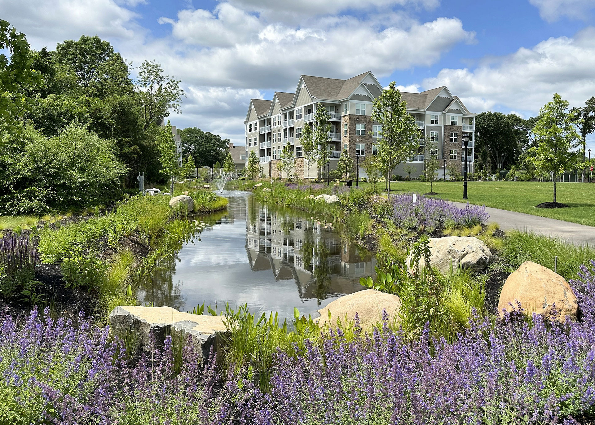 RGR Landscape - Fountaingate Gardens