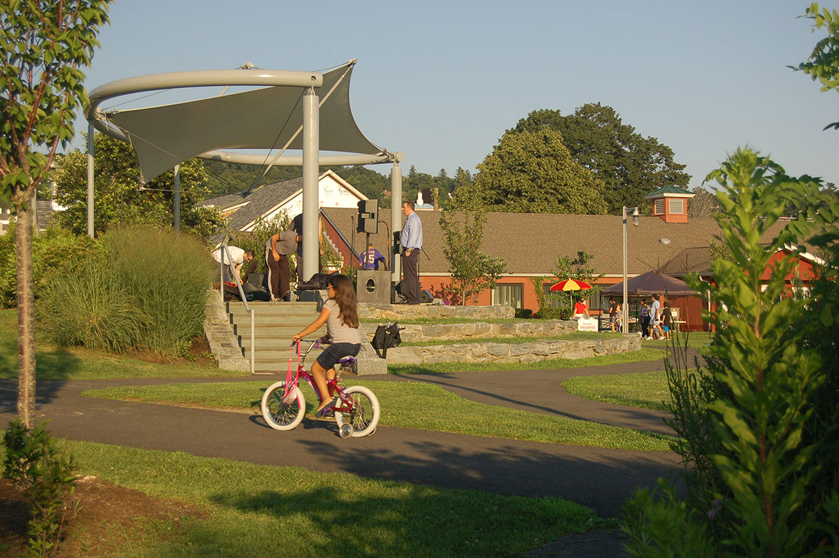 Pierson Park RGR Landscape